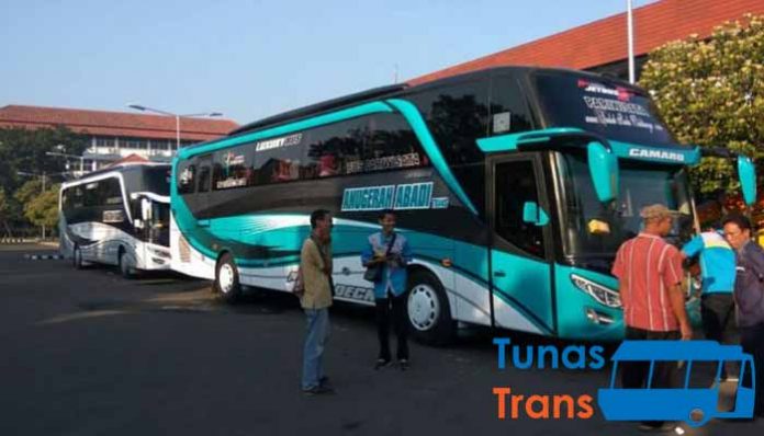 Daftar Harga Sewa Bus Pariwisata di Gresik Murah Terbaru